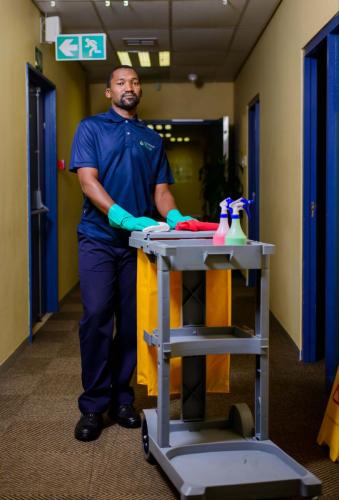 Hygienic Touch Cleaning Hygiene and Garden Services - 20200522_173324