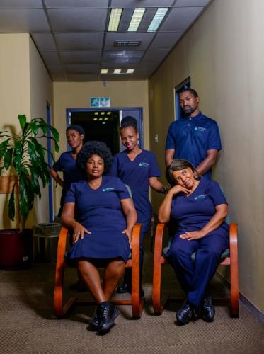 Hygienic Touch Cleaning Hygiene and Garden Services - _PW17938